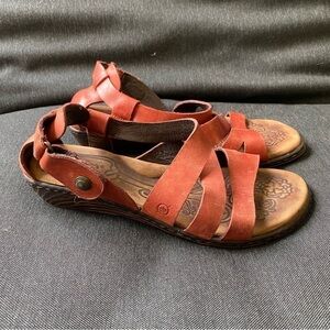 Born Kates Womens Red Leather Strappy Gladiator Low Wedge Sandals Shoes Boho 9